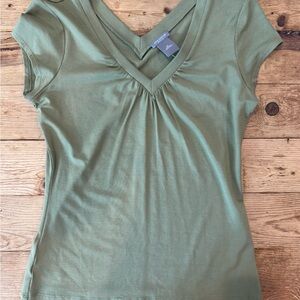 Ann Taylor Sage Green V-Neck Short Sleeve Top